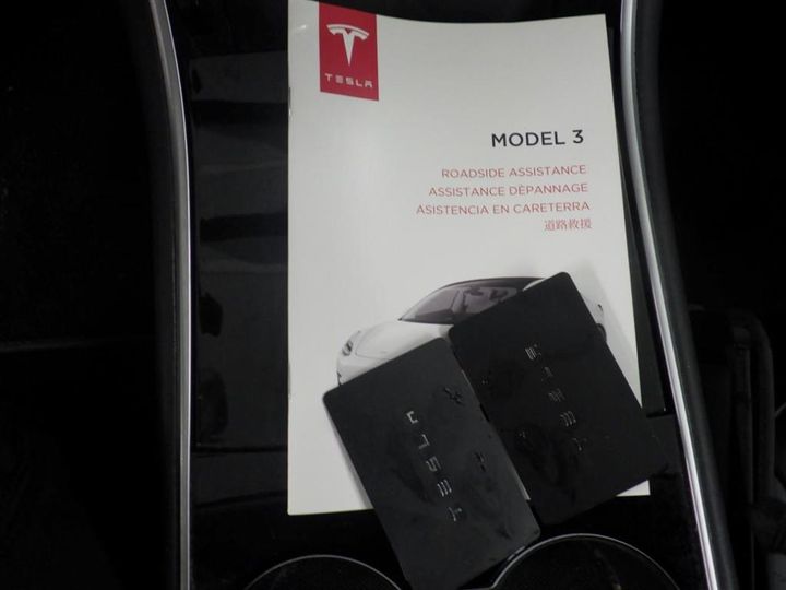 Photo 12 VIN: 5YJ3E7EB2KF333127 - TESLA MODEL 3 