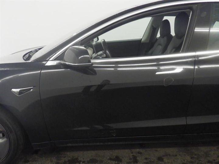 Photo 25 VIN: 5YJ3E7EB2KF333127 - TESLA MODEL 3 