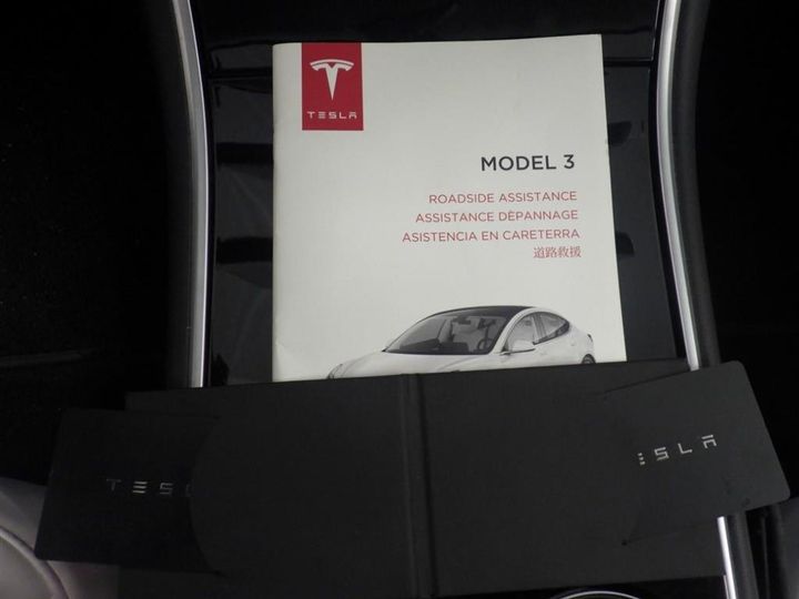 Photo 12 VIN: 5YJ3E7EB2LF571920 - TESLA MODEL 3 