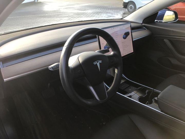 Photo 7 VIN: 5YJ3E7EB3KF236003 - TESLA MODEL 