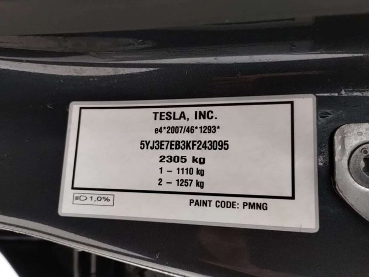 Photo 21 VIN: 5YJ3E7EB3KF243095 - TESLA MODEL 