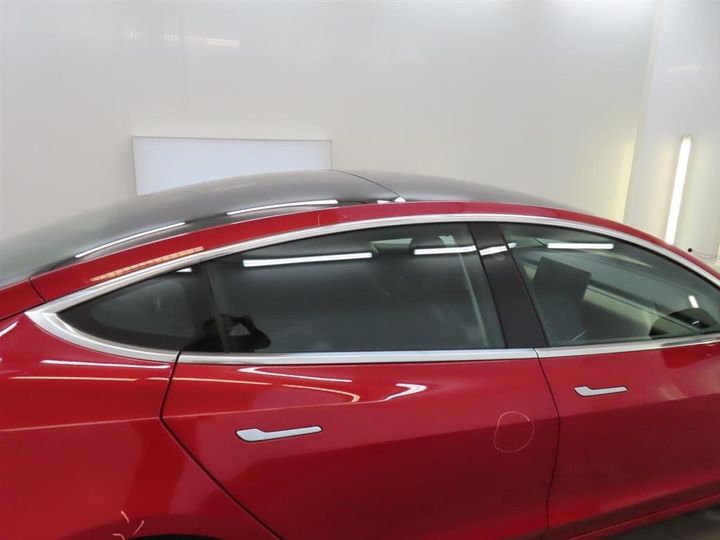 Photo 17 VIN: 5YJ3E7EB3KF315834 - TESLA MODEL 3 