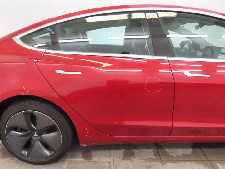 Photo 19 VIN: 5YJ3E7EB3KF315834 - TESLA MODEL 3 