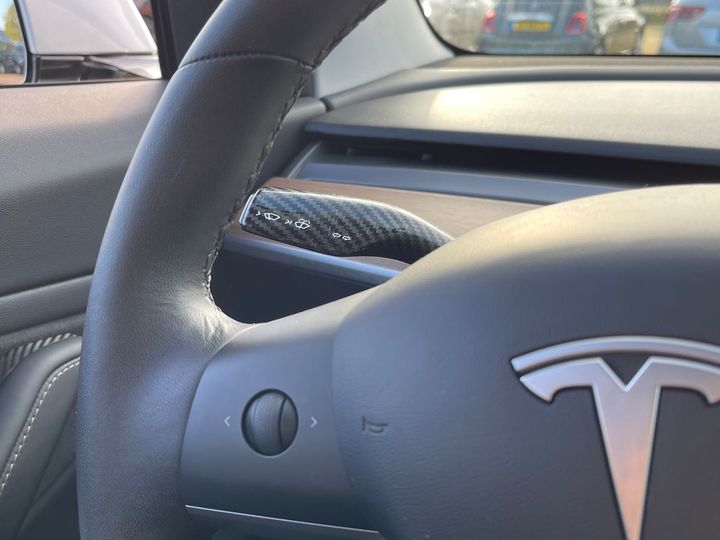 Photo 12 VIN: 5YJ3E7EB3KF532624 - TESLA MODEL 3 