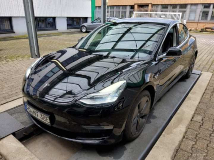 Photo 0 VIN: 5YJ3E7EB3LF604648 - TESLA MODEL 3 