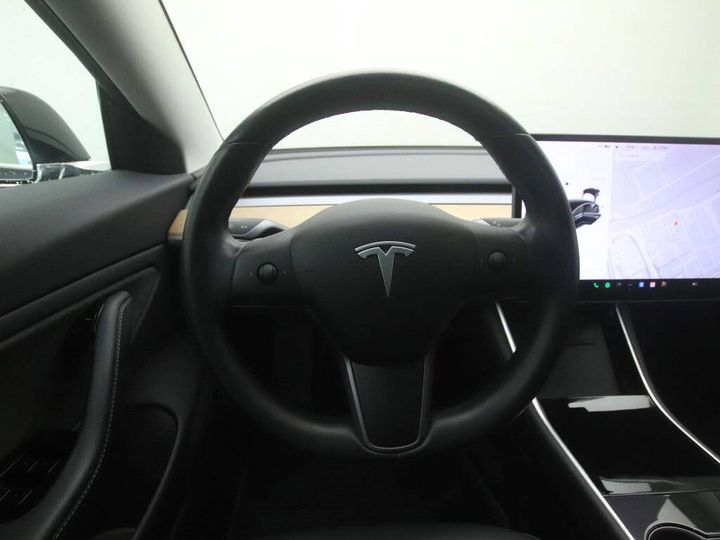 Photo 18 VIN: 5YJ3E7EB4KF242411 - TESLA MODEL 3 