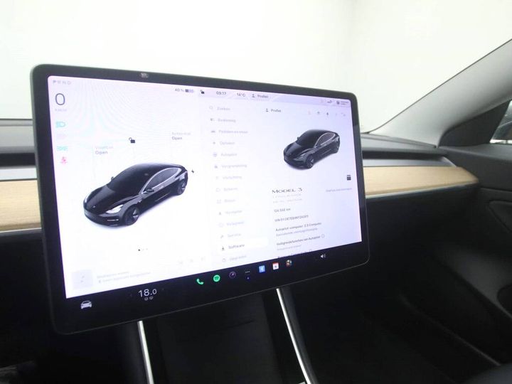 Photo 9 VIN: 5YJ3E7EB4KF242411 - TESLA MODEL 3 