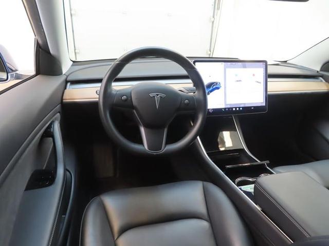 Photo 2 VIN: 5YJ3E7EB5KF232602 - TESLA MODEL 3 