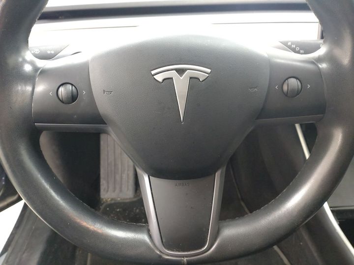 Photo 14 VIN: 5YJ3E7EB5KF239145 - TESLA MODEL 3 