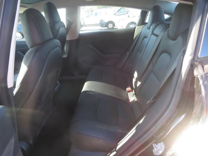 Photo 14 VIN: 5YJ3E7EB5KF322980 - TESLA MODEL 3 