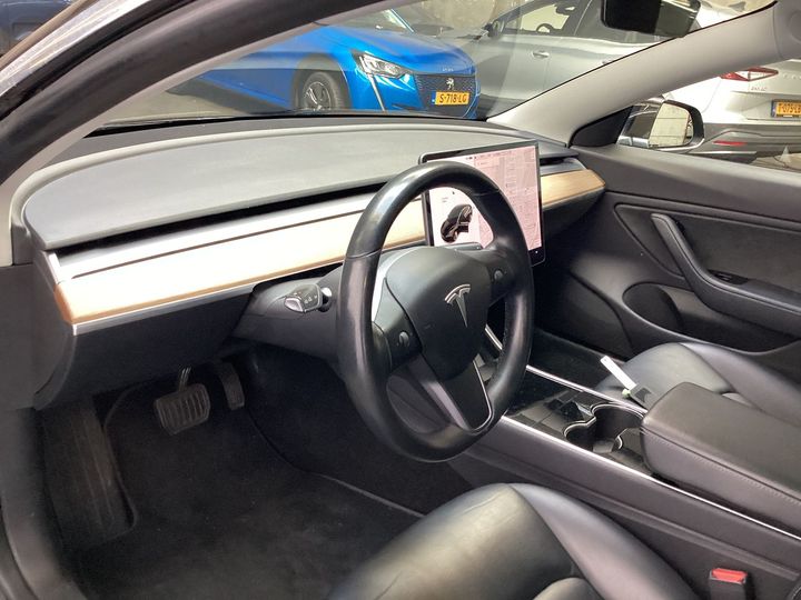 Photo 12 VIN: 5YJ3E7EB6KF261347 - TESLA MODEL 3 