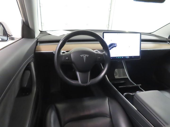 Photo 2 VIN: 5YJ3E7EB6KF315584 - TESLA MODEL 3 