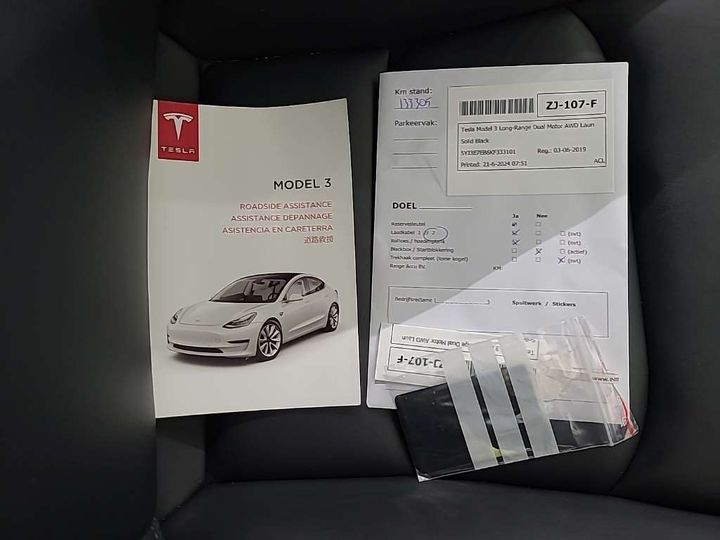 Photo 12 VIN: 5YJ3E7EB6KF333101 - TESLA MODEL 3 