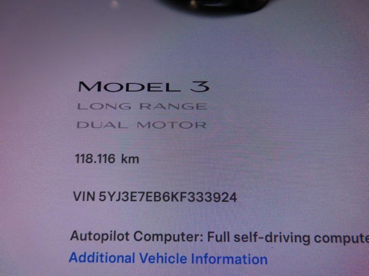 Photo 3 VIN: 5YJ3E7EB6KF333924 - TESLA MODEL 3 