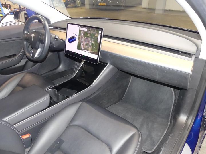 Photo 4 VIN: 5YJ3E7EB6KF339013 - TESLA MODEL 3 