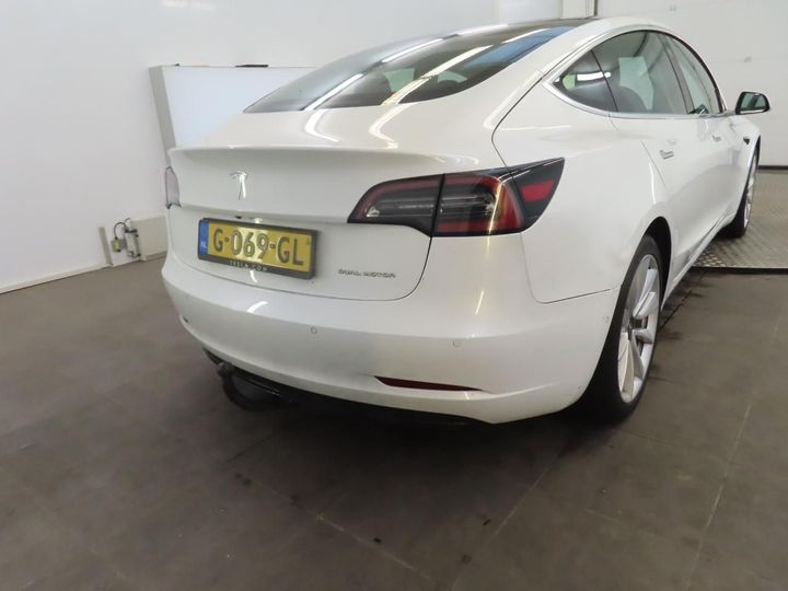 Photo 22 VIN: 5YJ3E7EB6KF465775 - TESLA MODEL 3 