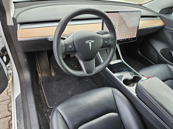 Photo 6 VIN: 5YJ3E7EB6LF561973 - TESLA MODEL 