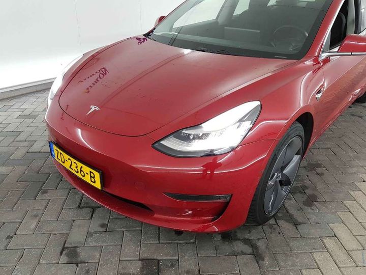 Photo 12 VIN: 5YJ3E7EB7KF225182 - TESLA MODEL 3 