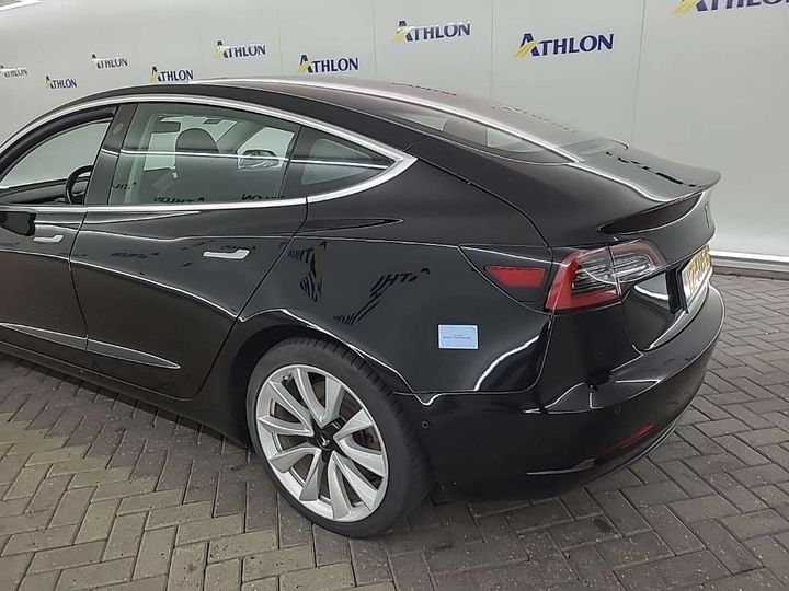 Photo 19 VIN: 5YJ3E7EB7KF240569 - TESLA MODEL 3 