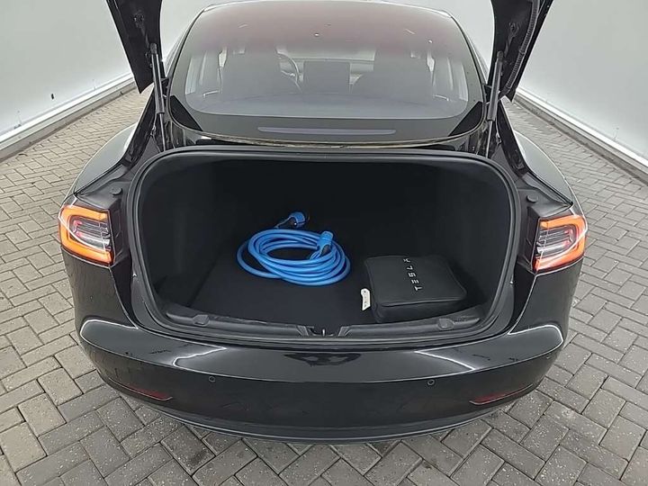 Photo 4 VIN: 5YJ3E7EB7KF240569 - TESLA MODEL 3 