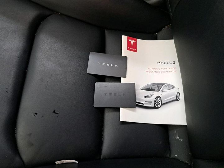 Photo 3 VIN: 5YJ3E7EB7KF242404 - TESLA MODEL 