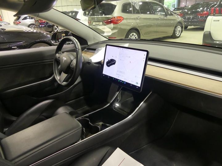 Photo 3 VIN: 5YJ3E7EB7KF242452 - TESLA MODEL 3 