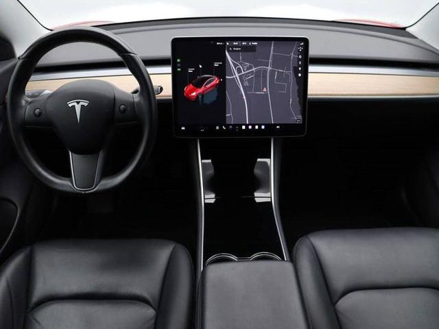 Photo 14 VIN: 5YJ3E7EB7KF242533 - TESLA MODEL 3 