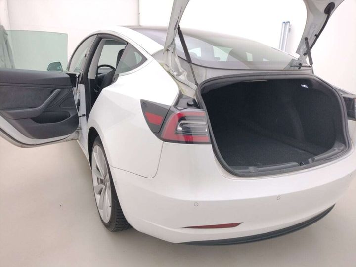 Photo 27 VIN: 5YJ3E7EB7KF262149 - TESLA MODEL 