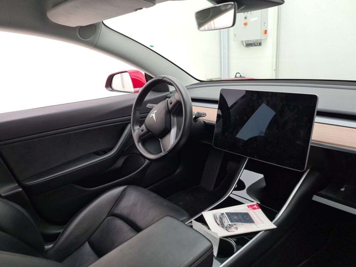 Photo 2 VIN: 5YJ3E7EB7KF315805 - TESLA MODEL 