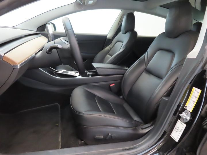 Photo 4 VIN: 5YJ3E7EB7KF446197 - TESLA MODEL 3 