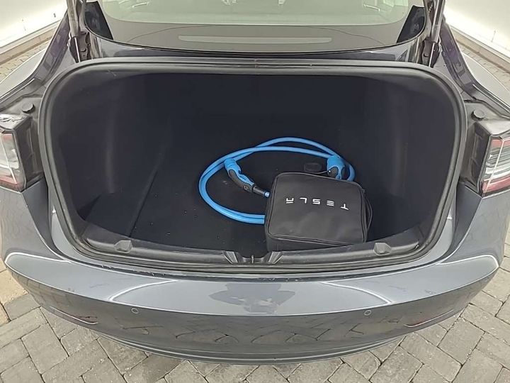 Photo 4 VIN: 5YJ3E7EB7KF460536 - TESLA MODEL 3 