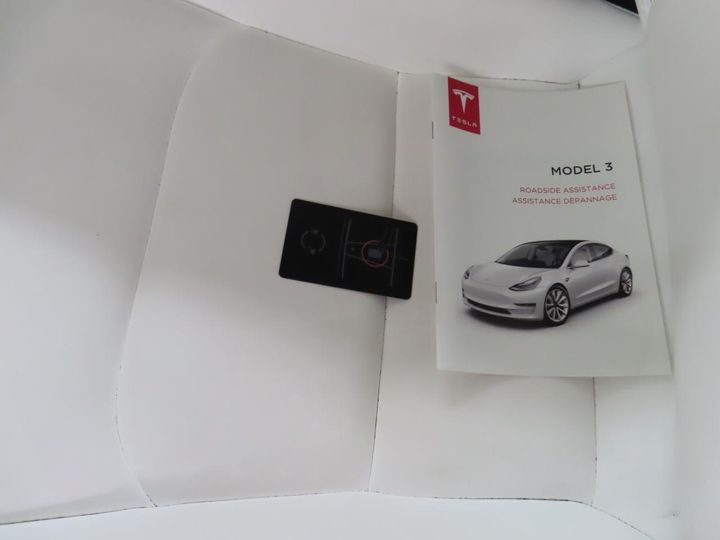 Photo 10 VIN: 5YJ3E7EB8KF218273 - TESLA MODEL 3 