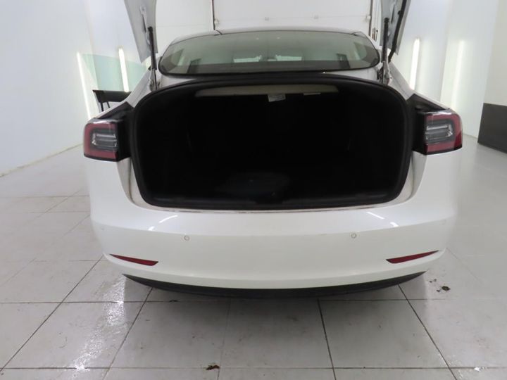 Photo 6 VIN: 5YJ3E7EB8KF218273 - TESLA MODEL 3 