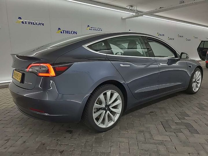 Photo 2 VIN: 5YJ3E7EB9KF261665 - TESLA MODEL 3 