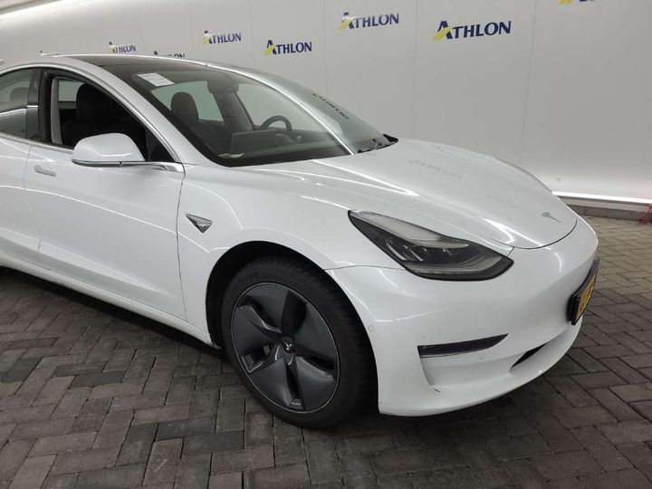 Photo 24 VIN: 5YJ3E7EB9KF460313 - TESLA MODEL 3 