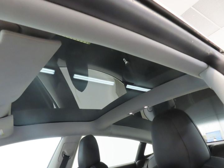 Photo 15 VIN: 5YJ3E7EBXKF218792 - TESLA MODEL 3 