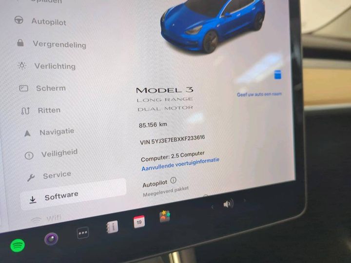 Photo 13 VIN: 5YJ3E7EBXKF233616 - TESLA MODEL 3 