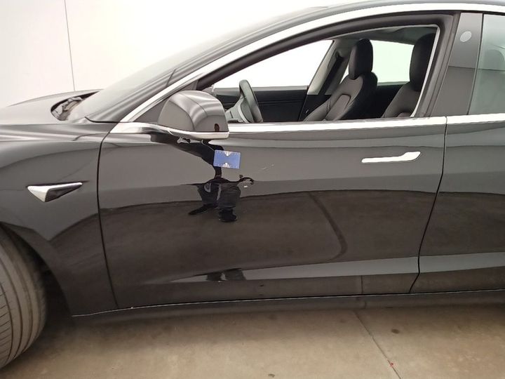 Photo 26 VIN: 5YJ3E7EBXKF233941 - TESLA MODEL 3 '18 BEV 