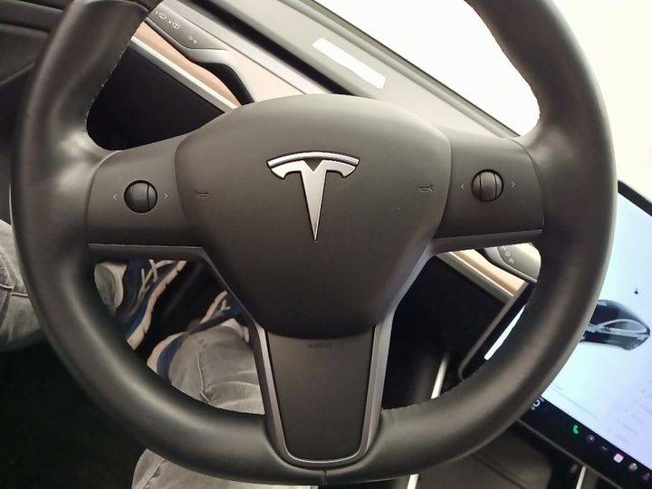 Photo 24 VIN: 5YJ3E7EBXKF233941 - TESLA MODEL 3 '18 BEV 