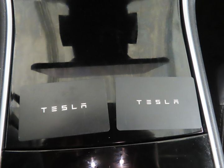 Photo 9 VIN: 5YJ3E7EBXKF234278 - TESLA MODEL 3 