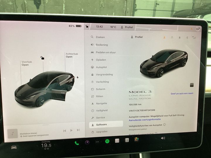 Photo 5 VIN: 5YJ3E7EBXKF241389 - TESLA MODEL 3 