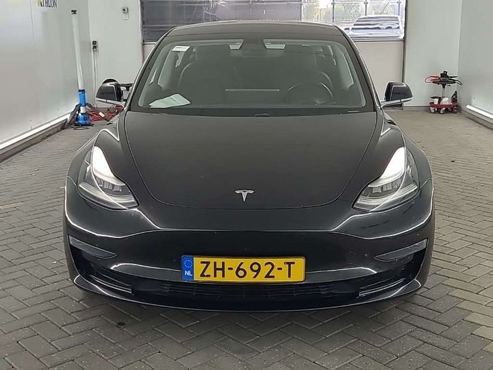 Photo 13 VIN: 5YJ3E7EBXKF316124 - TESLA MODEL 3 