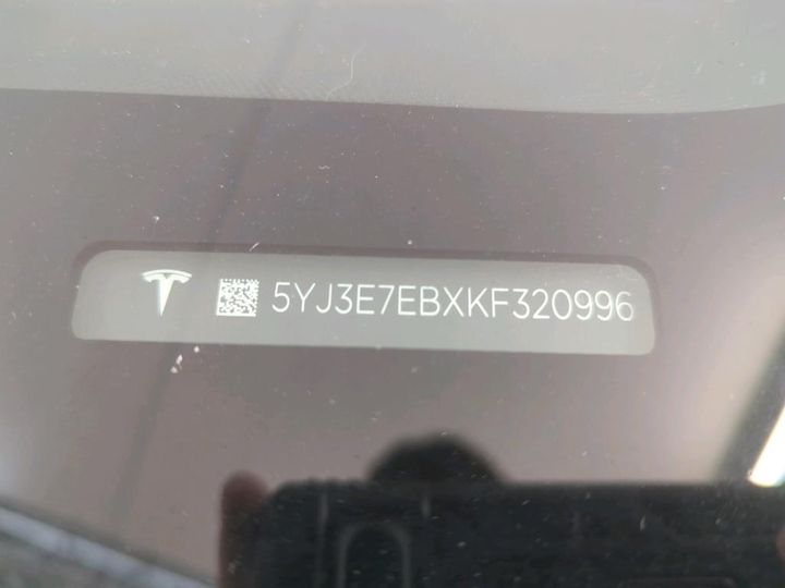 Photo 5 VIN: 5YJ3E7EBXKF320996 - TESLA MODEL 