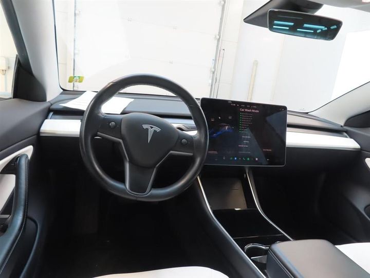 Photo 2 VIN: 5YJ3E7EBXKF335739 - TESLA MODEL 3 