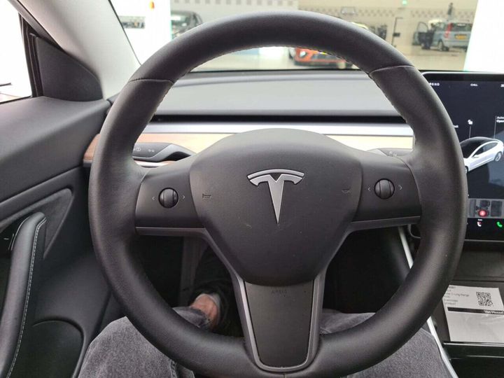 Photo 13 VIN: 5YJ3E7EBXKF446081 - TESLA MODEL 3 