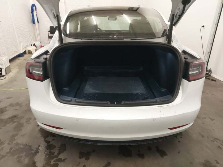 Photo 29 VIN: 5YJ3E7EBXKF481624 - TESLA MODEL 