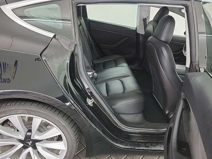 Photo 6 VIN: 5YJ3E7EBXKF543961 - TESLA MODEL 3 