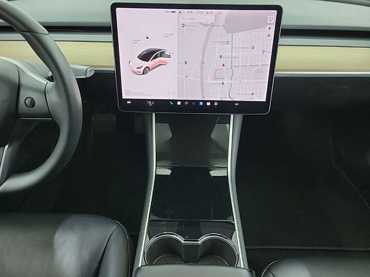 Photo 9 VIN: 5YJ3E7EBXKF543961 - TESLA MODEL 3 