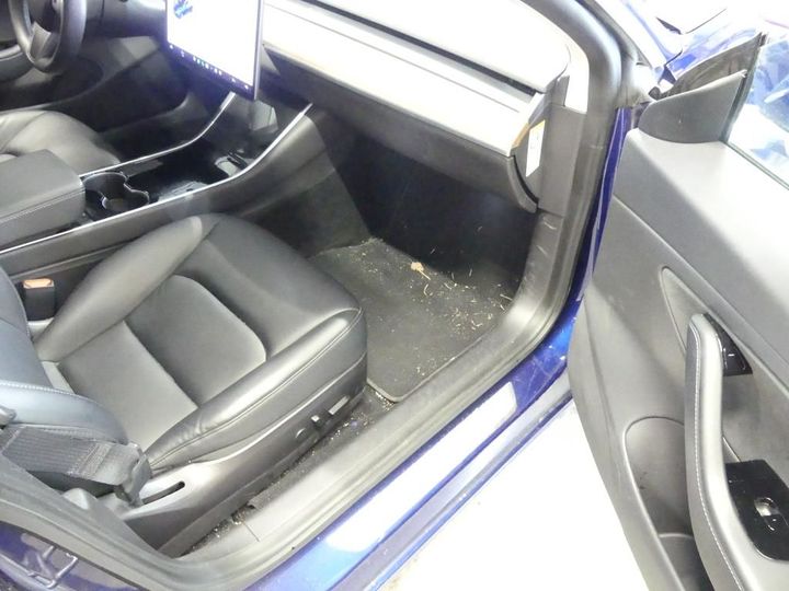 Photo 32 VIN: 5YJ3E7EBXLF565539 - TESLA MODEL 3 