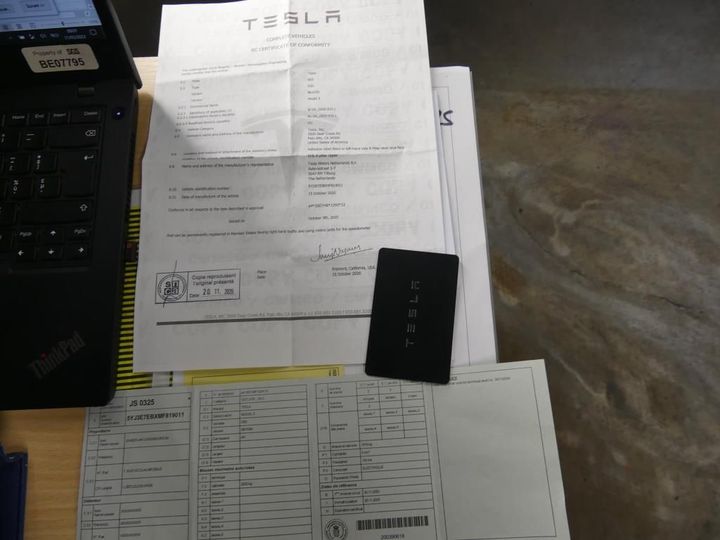 Photo 20 VIN: 5YJ3E7EBXMF819011 - TESLA MODEL 3 